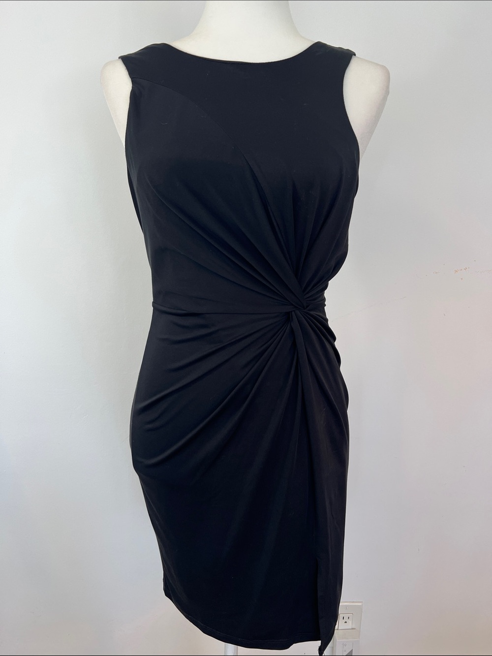 Aakaa Classic Black Twist-Front Sheath Dress